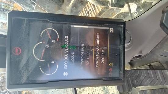 Excavadora VOLVO  EC220
