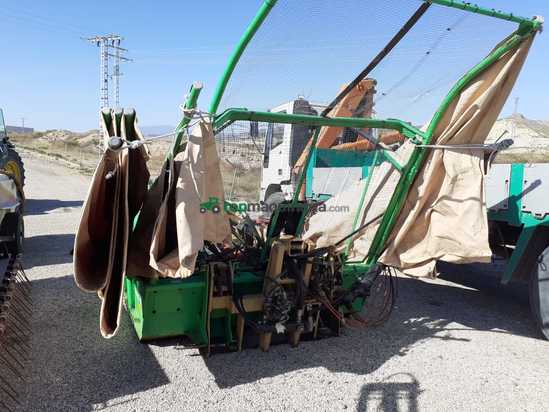 Recolector de almendras y aceitunas Solano Horizonte