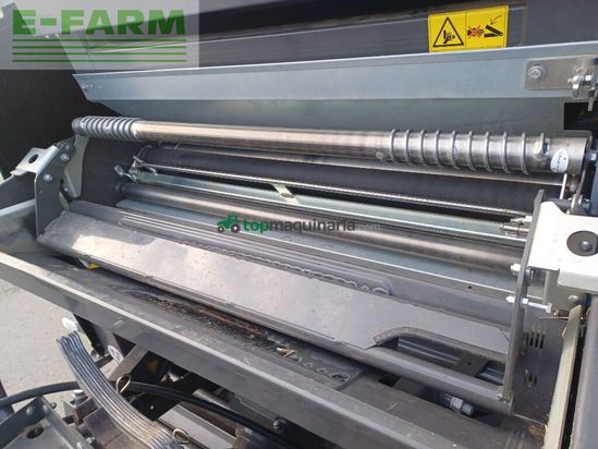 Empacadora gigant - Claas - variant 465 rc