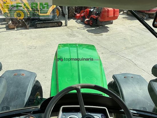 Tractor agrícola - John Deere - 6110m tractor (st24895)