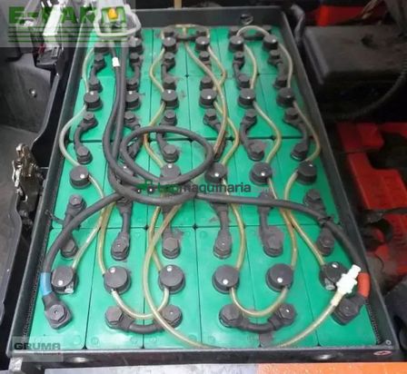 Elevadora - Linde - e 14 evo 386-02