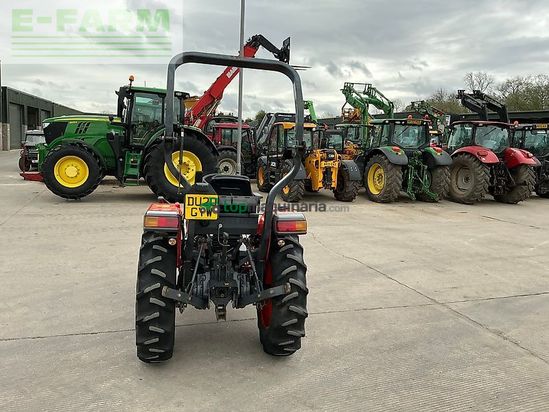 Tractor agrícola - Kubota - l1361 compact tractor (st26384)