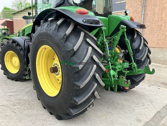Tractor agrícola - John Deere - 8310r powr shift *motor neu*