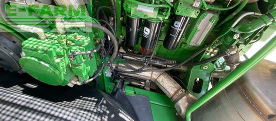 Cosechadora de Cereal - John Deere - 8300