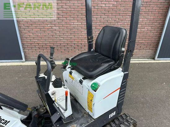 Excavadora - Bobcat - e08 minikraan