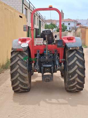 Tractor agrícola - Mc Cormick - C95 max