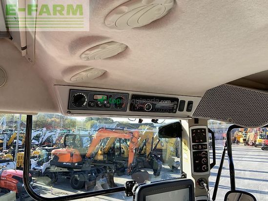 Tractor agrícola - Massey Ferguson - 8735 dyna vt tractor (st25013)