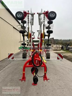 Rastrillo - Pöttinger - top 762 c schwadkreisel