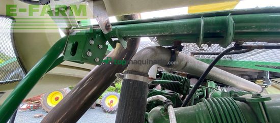 Cosechadora de Cereal - John Deere - 8300