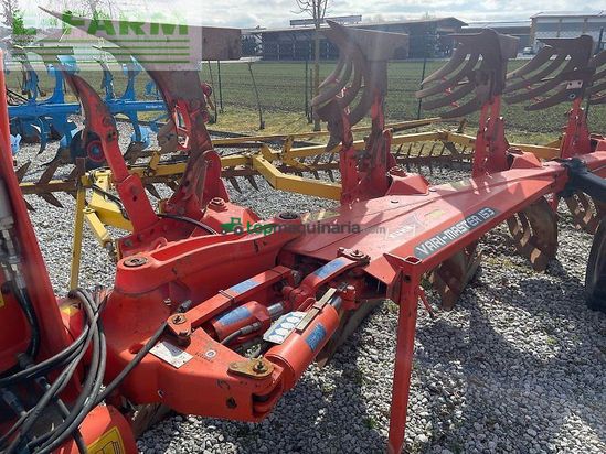 Arado - Kuhn - vari-master 153 mit schollencracker