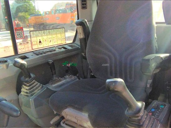 Miniexcavadora DOOSAN DX85R-3