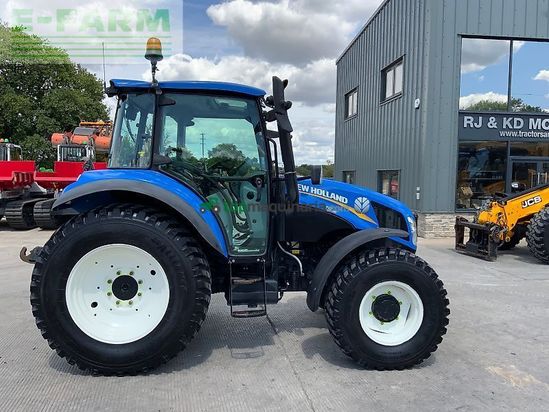 Tractor agrícola - New Holland - t5.95 tractor (st23758)
