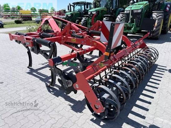 Cultivador - Kuhn - cultimer 300 ns
