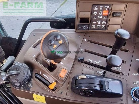 Tractor agrícola - John Deere - 6820 mit herder grenadier mbk502ls