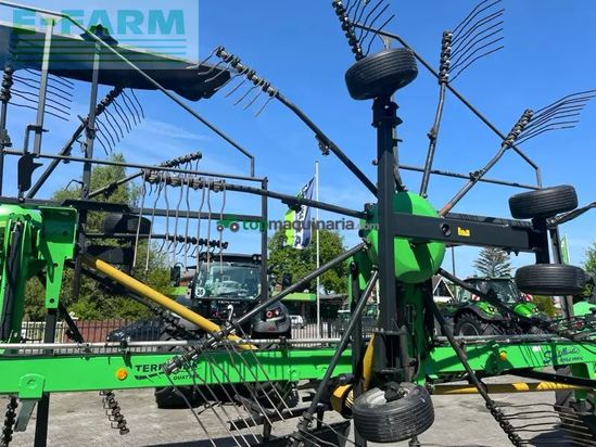Rastrillo - Deutz-Fahr - swatmaster 6952 vario