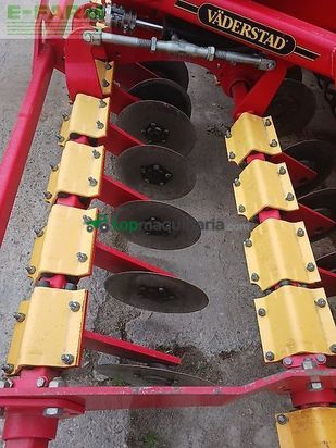 Sembradora - Väderstad - rapid 300 s, super xl
