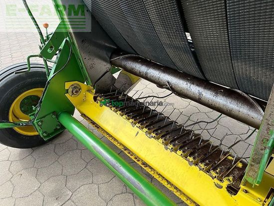 Empacadora gigant - John Deere - 550