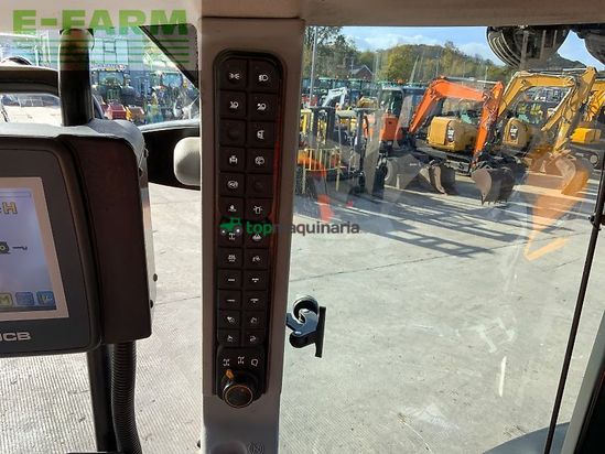 Tractor agrícola - JCB - 4220 fastrac tractor (st24436)