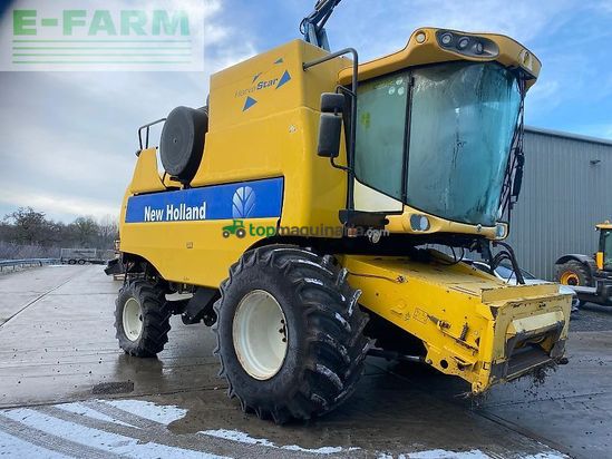 Cosechadora de Cereal - New Holland - csx 7060