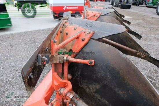 Arado - Kuhn - varimaster 152 5schar
