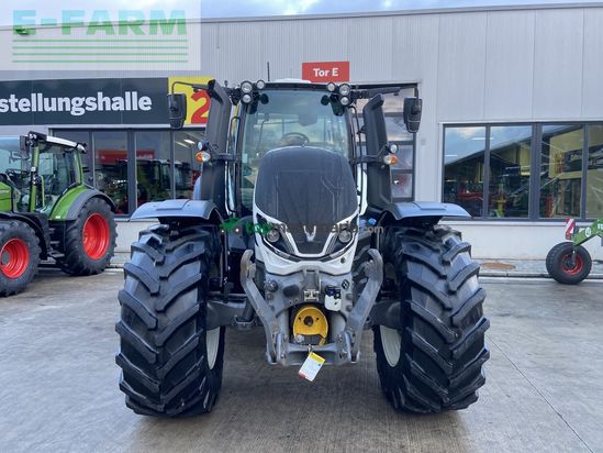 Tractor agrícola - Valtra - t215 direct Direct