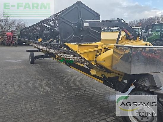 Cosechadora de Cereal - New Holland - cr 9080