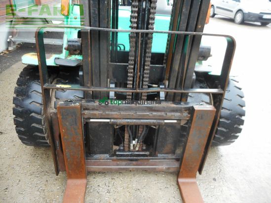 Elevadora - Mitsubishi - fd30 triplex 4,7m + ss + zwillingsreifen