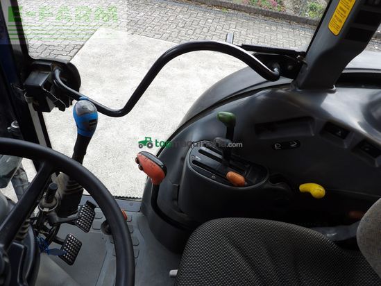 Tractor agrícola - New Holland - new holland tn 85 ss