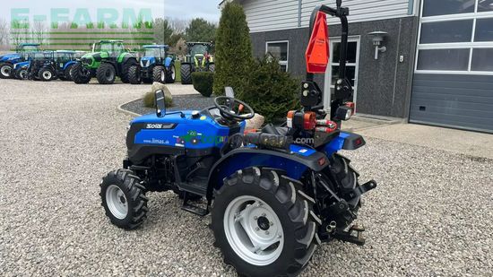 Tractor agrícola - Solis - s26 6+2 med brede traktordæk