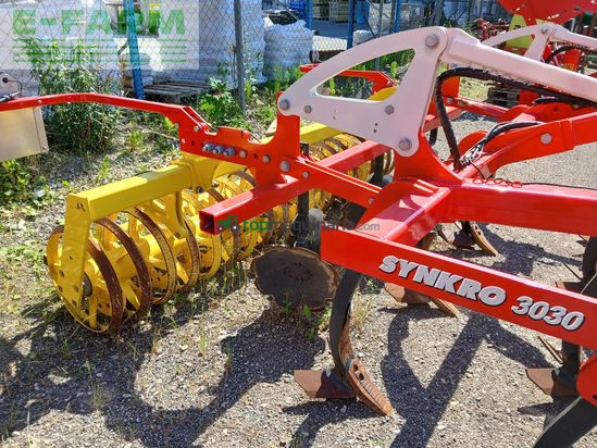 Cultivador - Pöttinger - Synkro 3030