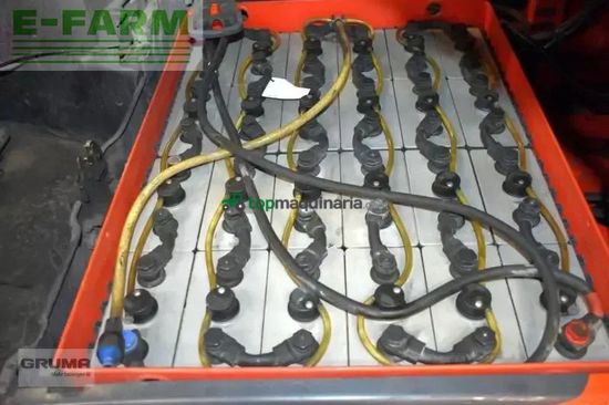 Elevadora - Linde - e 18 ph evo 386-02