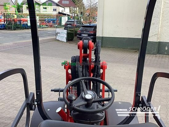 Minicargadora - Schaffer - 2628