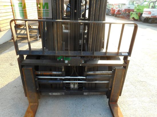 Elevadora - Doosan - d35c-5 triplex + ss + zv + zwillngsreifen