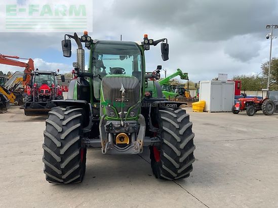 Tractor agrícola - Fendt - 724 power plus tractor (st26344)