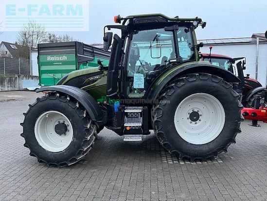 Tractor agrícola - Valtra - n175d forst mit rüfa