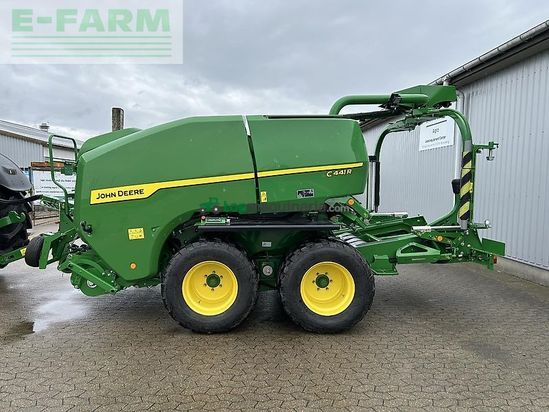 Empacadora gigant - John Deere - c441r