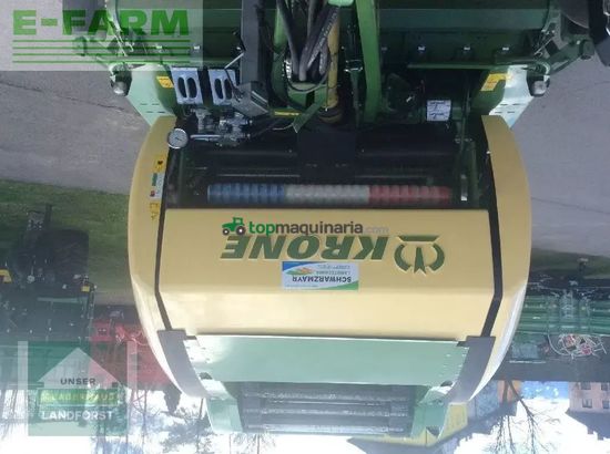 Empacadora gigant - Krone - comprima v 150 xc