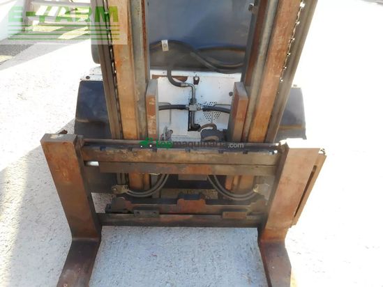 Elevadora - Linde - h30d-03 ( perkins - motor ) ss + 4. kreis