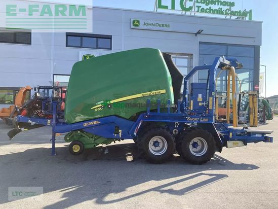 Empacadora gigant - John Deere - 960