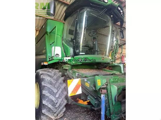 Cosechadora de Cereal - John Deere - t550