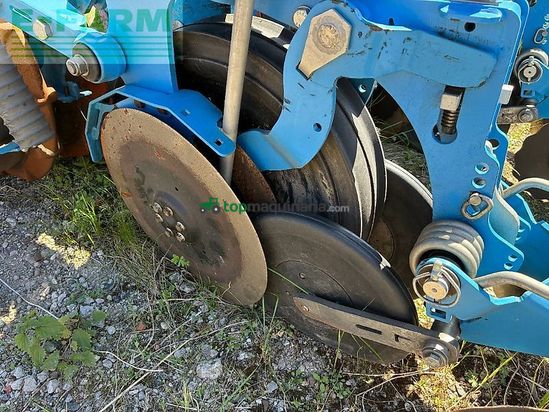 Sembradora - Lemken - azurit 9 & solitair 23 fronttank