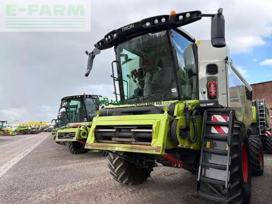Cosechadora de Cereal - Claas - trion 640