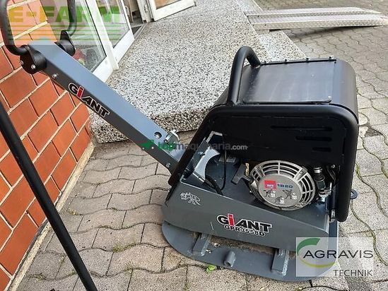Minicargadora - Giant - gpr3558d