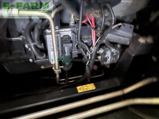 Cosechadora de Cereal - New Holland - cx 8060