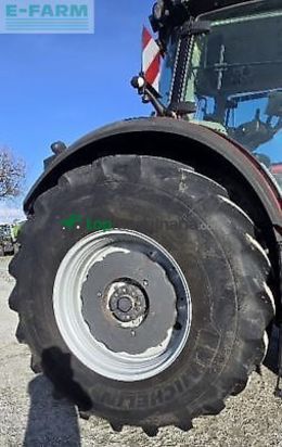 Tractor agrícola - Massey Ferguson - s8735