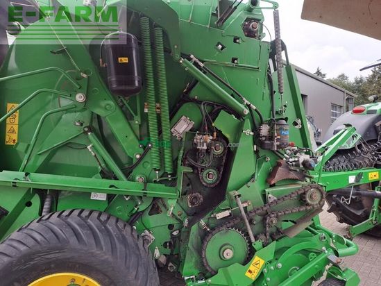 Empacadora gigant - John Deere - v461r