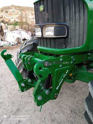 Tripuntal hidráulico para tractor