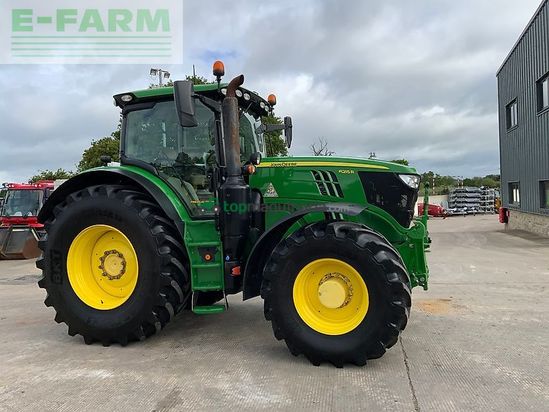 Tractor agrícola - John Deere - 6215r premium edition tractor (st26613)