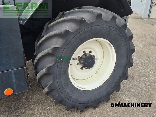 Cosechadora de Cereal - New Holland - fr9060 including kemper 375 plus