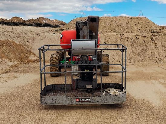 Brazo MANITOU 160ATJ EJE OSCILANTE